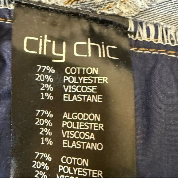 City Chic Harley Mid-Rise Ankle Grazer Jeans | Size 20 | Light Wash | NWOT - Picture 9 of 13